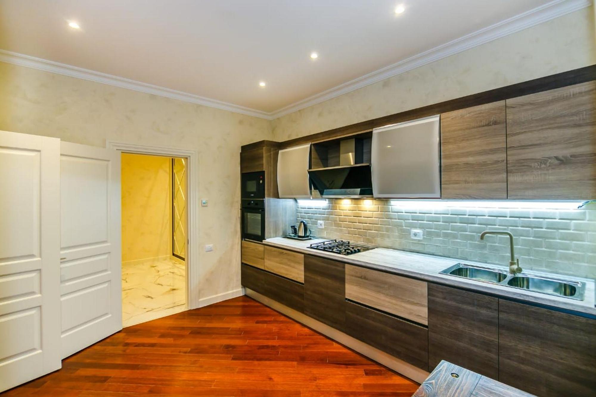 Lux Family Apartment In City Center 巴库 外观 照片